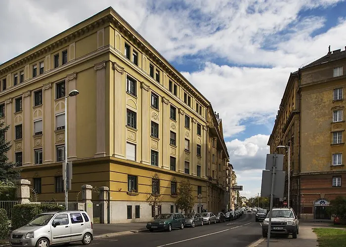 Engel Apartman